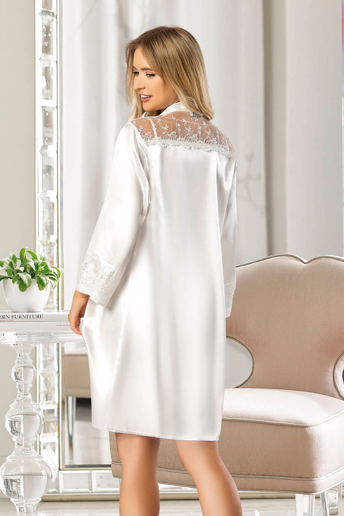 Satin nightgown and robe set with lace detailing - 2032