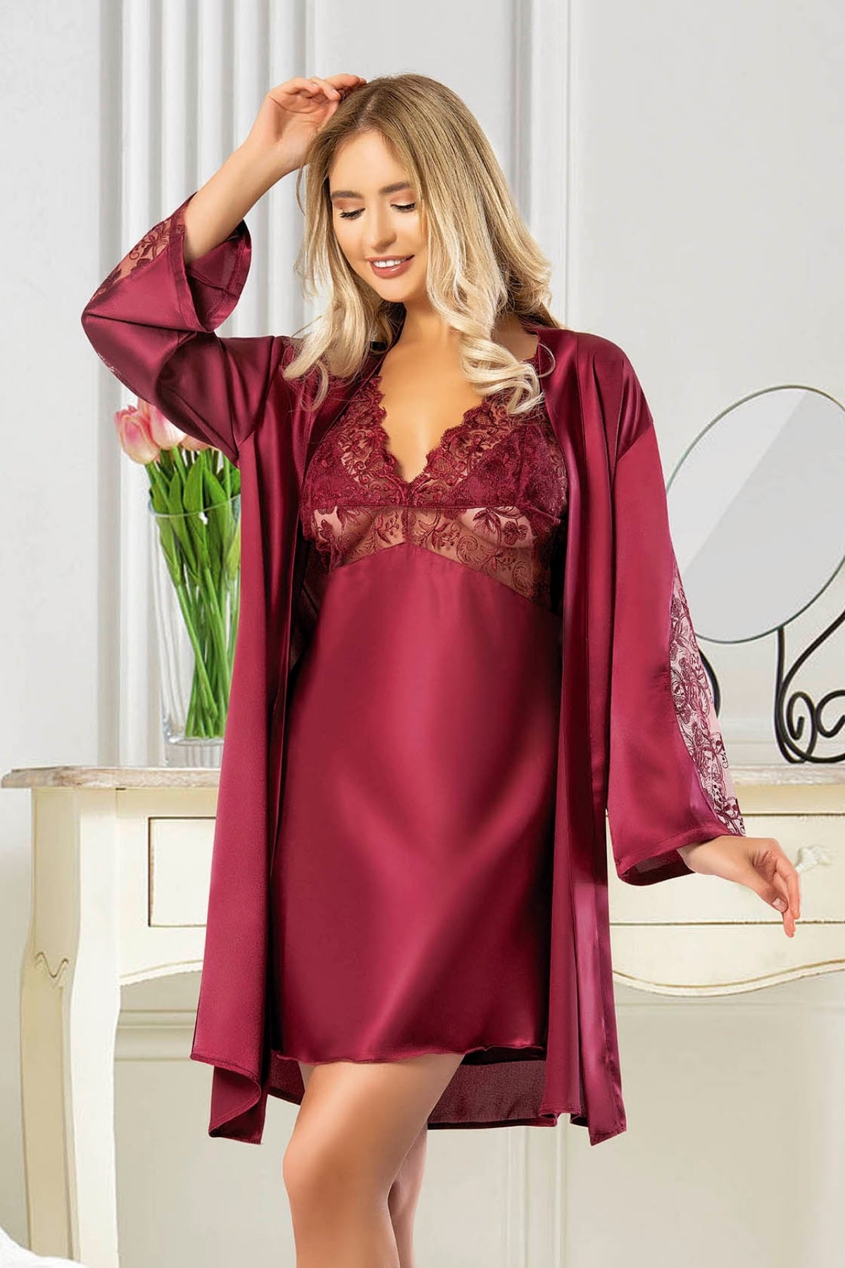 Satin lace-collared nightgown and lace-sleeved dressing gown - 2039