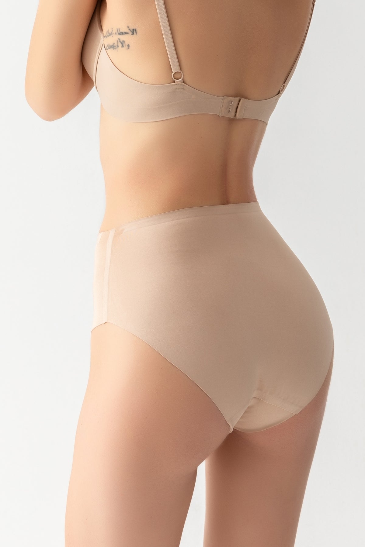 Stylish 3-Pack Seamless Laser Cut High Waisted Briefs - 21263