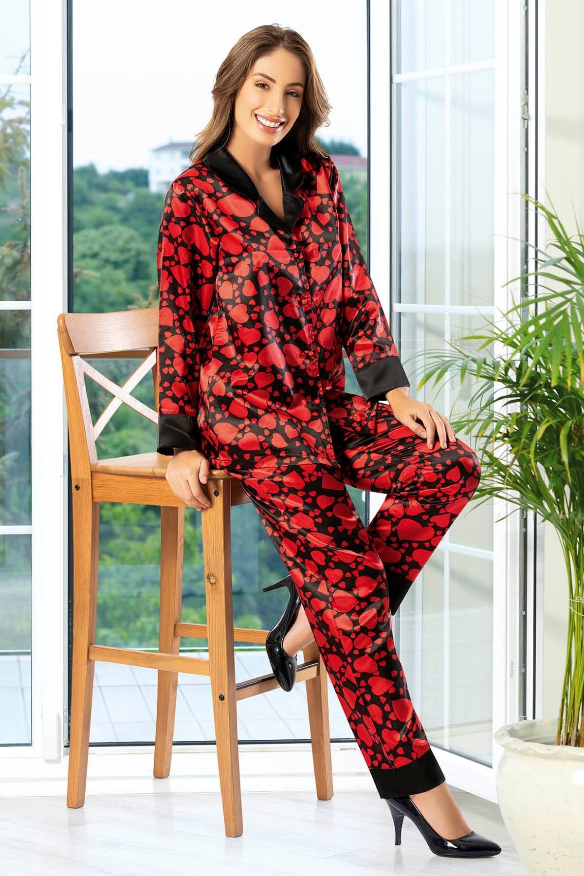 Luxurious Satin Pajamas with Heart Print - 4604